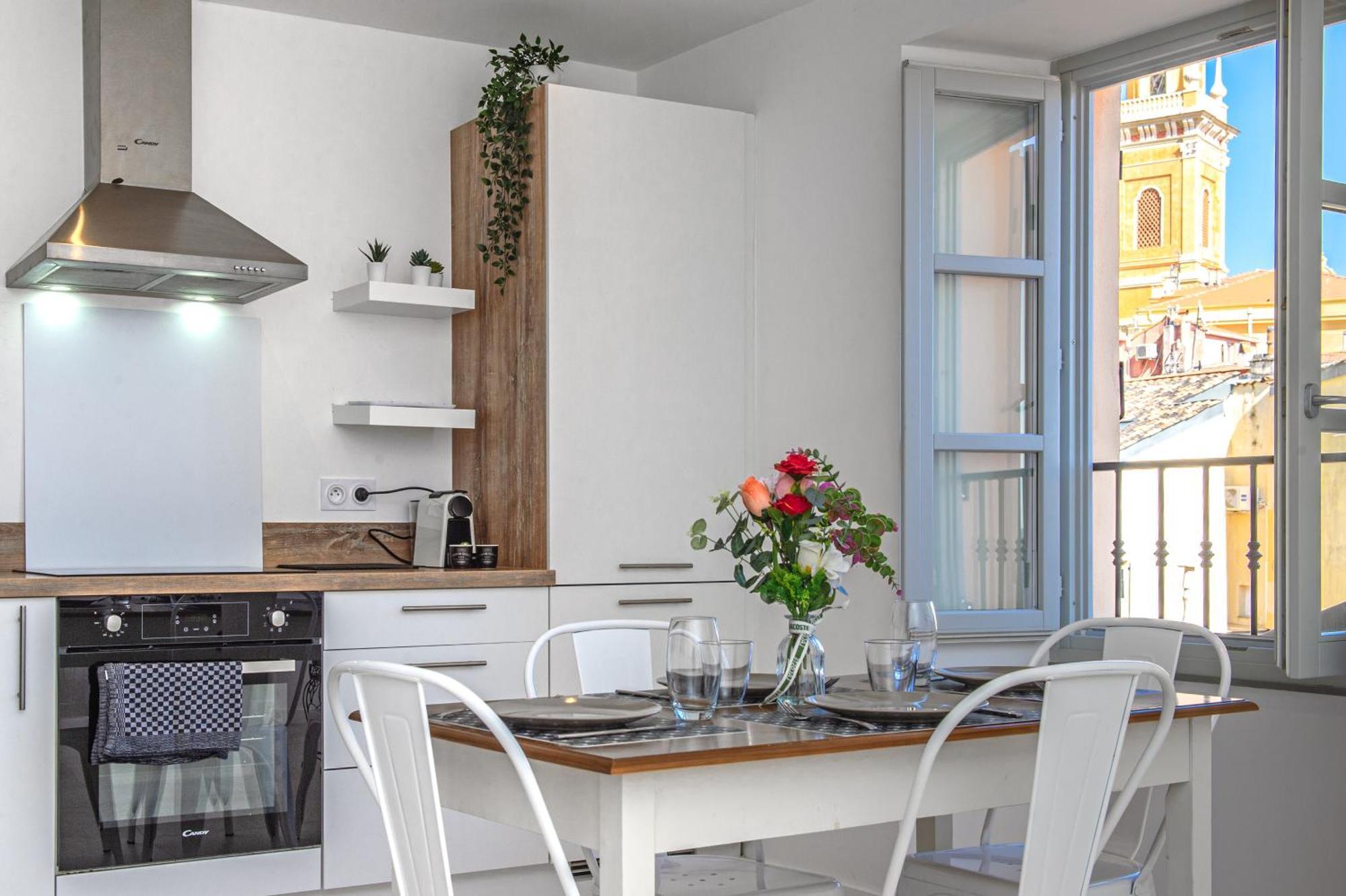 Palm Riviera - Vieille Ville De Menton - Vue Mer Екстериор снимка