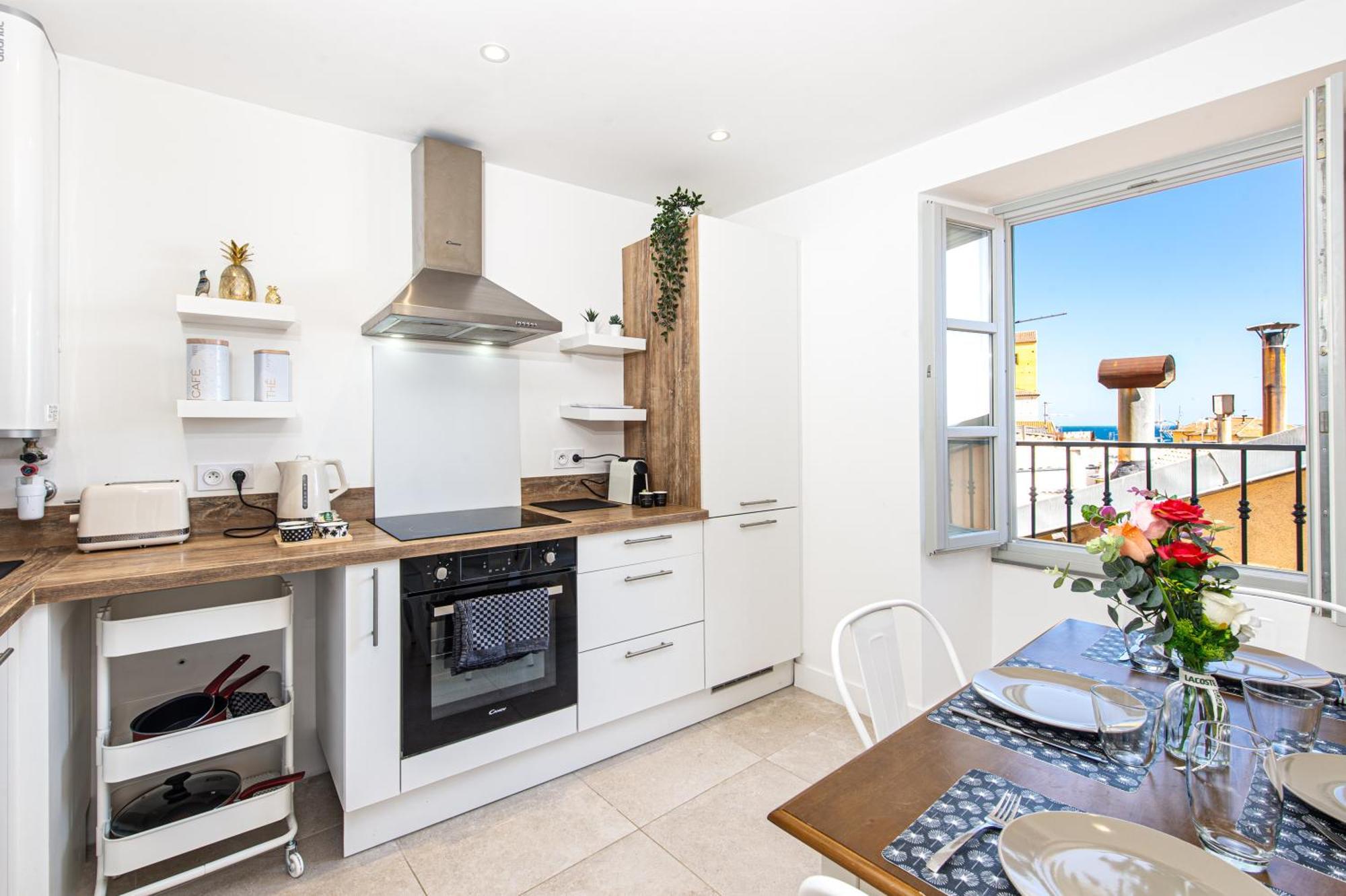 Palm Riviera - Vieille Ville De Menton - Vue Mer Екстериор снимка